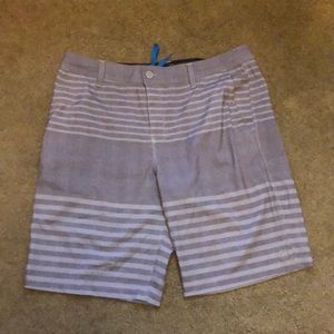 Men’s board shorts